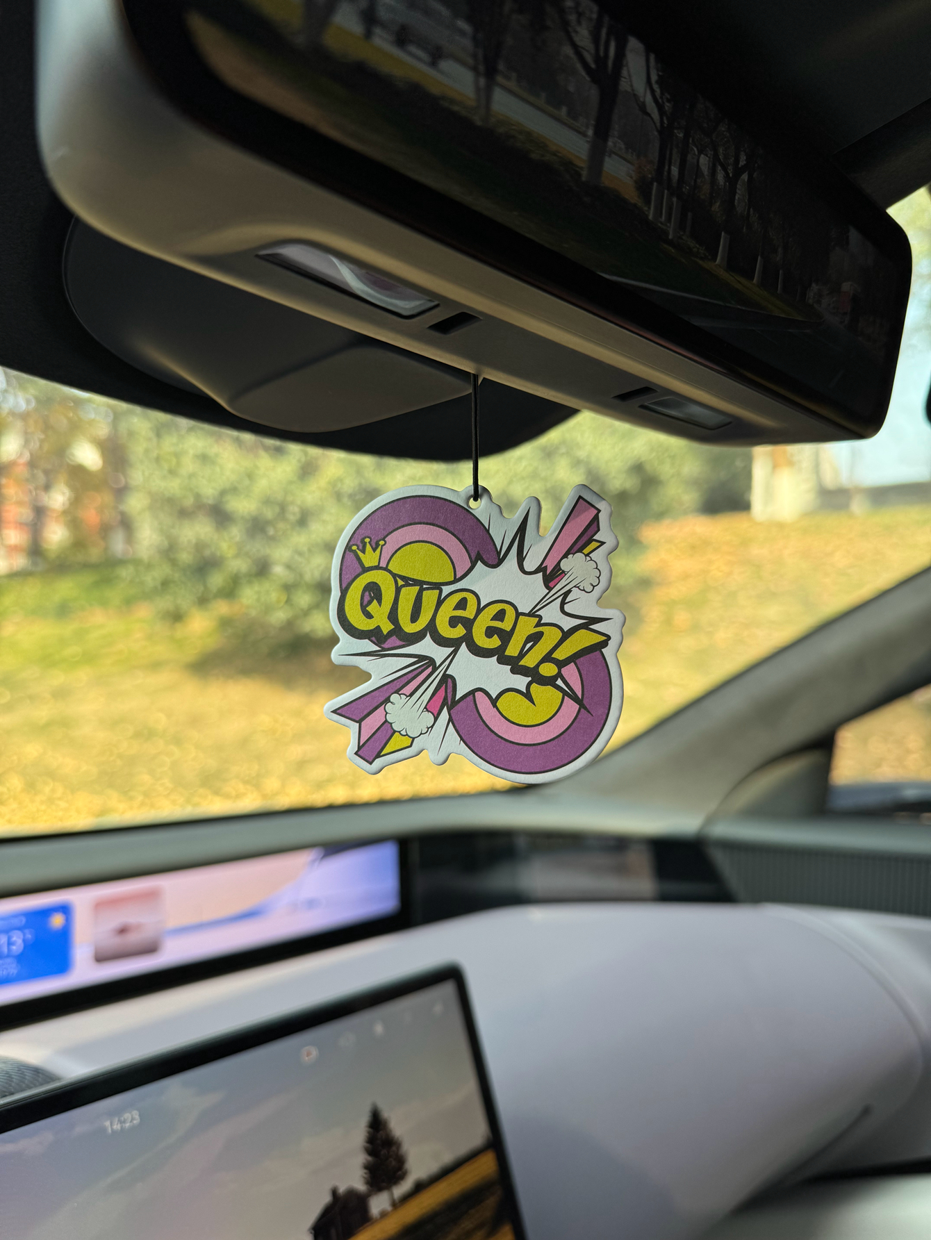 Queen! Freesia and English Pea – Fragrance Queen Perfume recenzja i cena